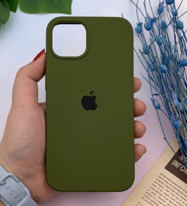 قاب سیلیکونی iphone 16 pro سبز یشمی اصل